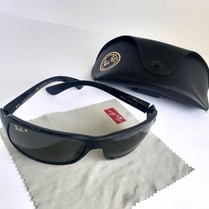 Ray-ban black polarized sunglasses